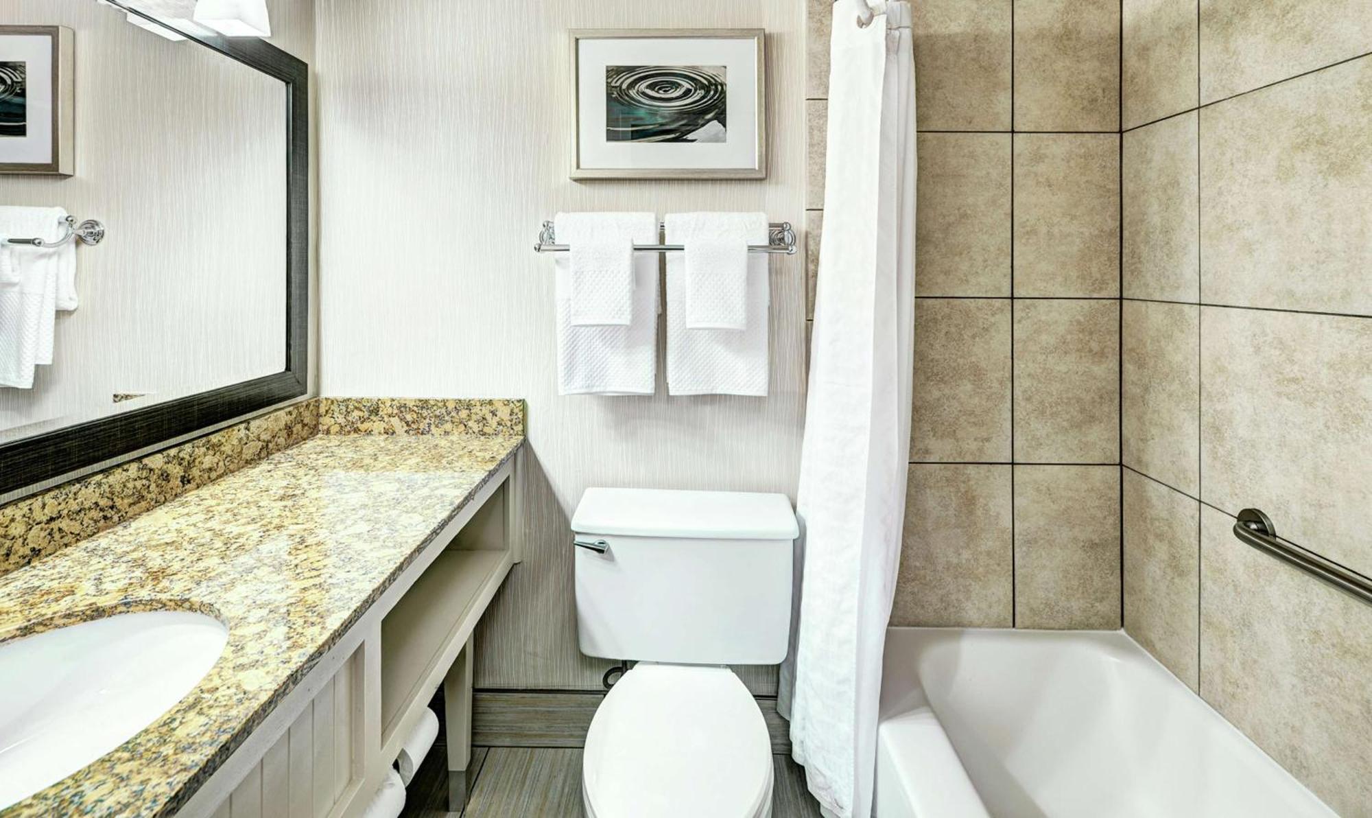 Doubletree By Hilton Milwaukee Downtown Hotell Eksteriør bilde