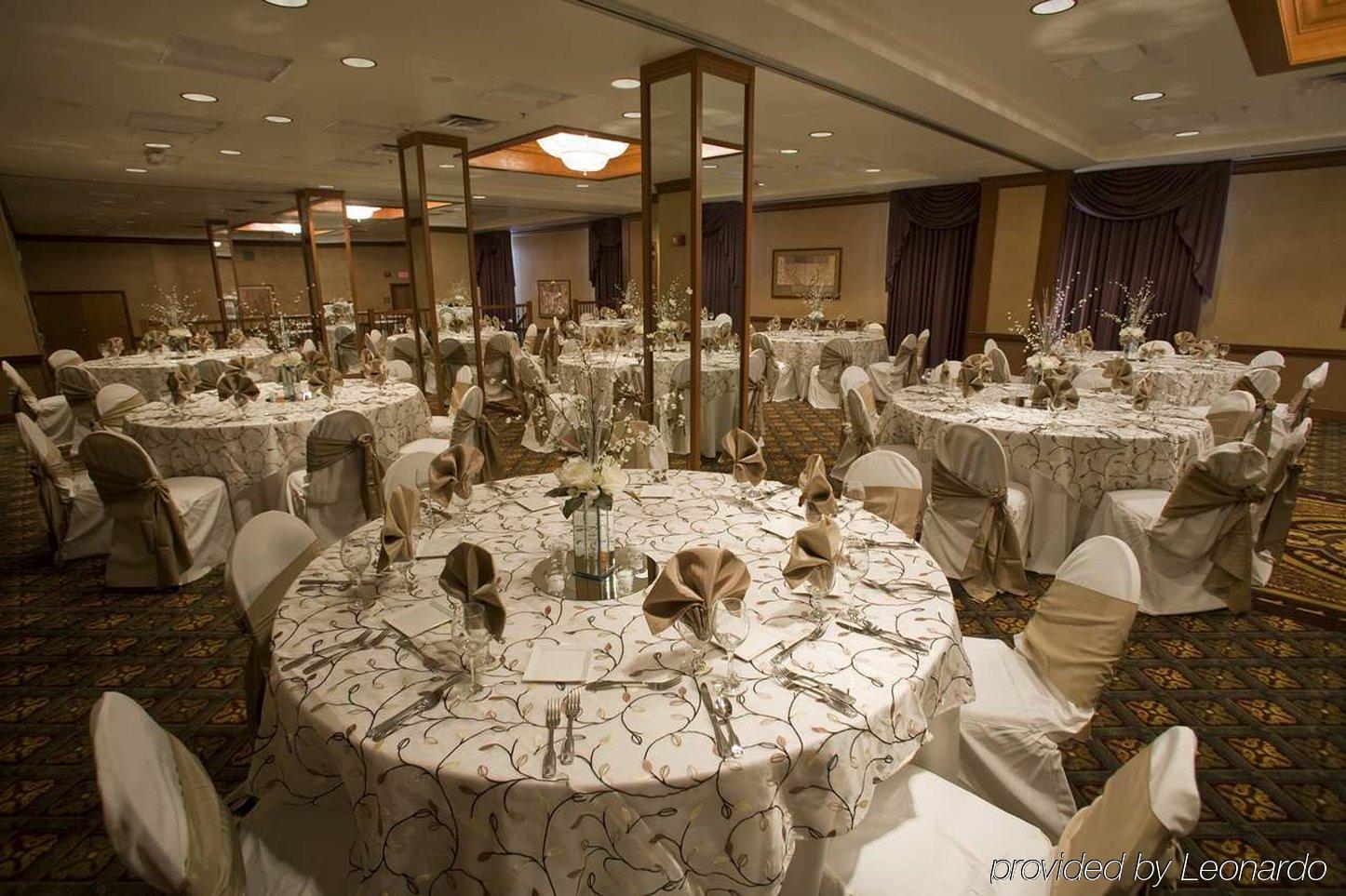 Doubletree By Hilton Milwaukee Downtown Hotell Eksteriør bilde