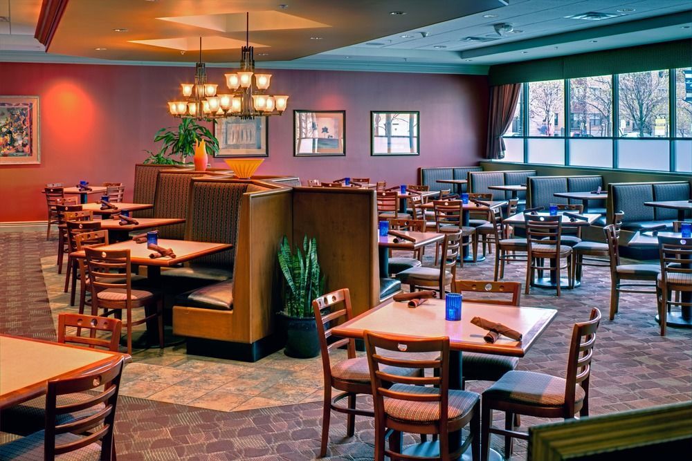 Doubletree By Hilton Milwaukee Downtown Hotell Eksteriør bilde