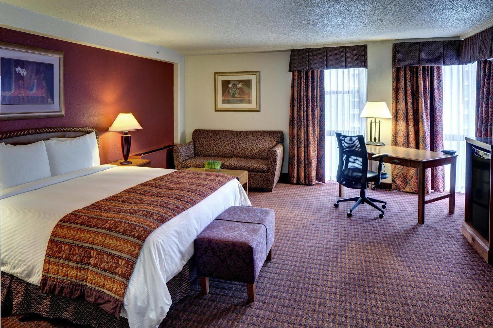 Doubletree By Hilton Milwaukee Downtown Hotell Eksteriør bilde